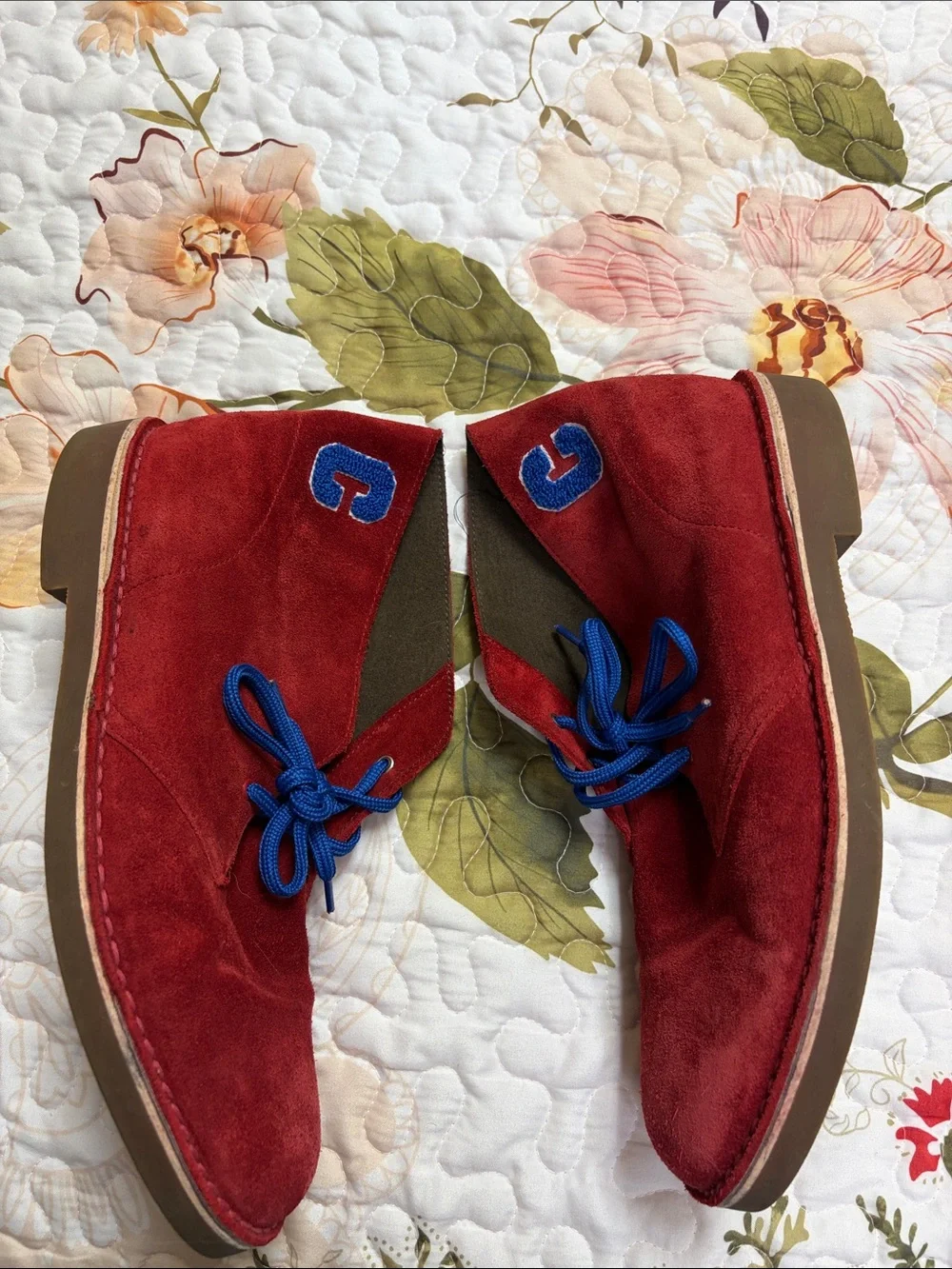 Men's Red Suede leather Clarks Chukka Boots with Blue Laces